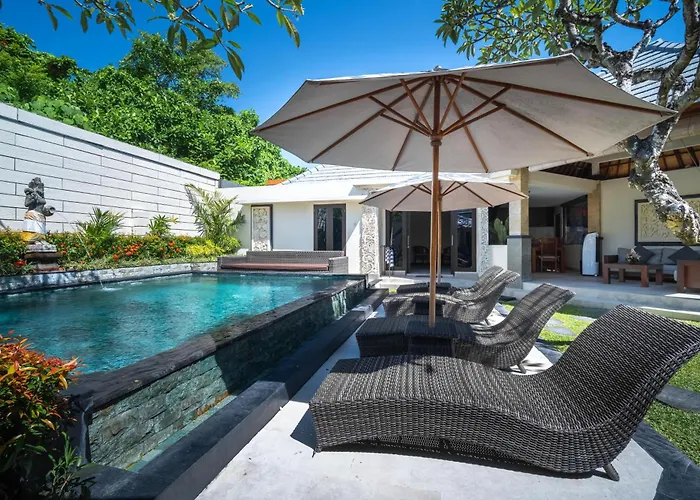 Villa Pulu 3 Bedroom Private Pool Seminyak